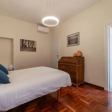 Apartmán 2 Bedroom Flat With Vatican Terrace *
