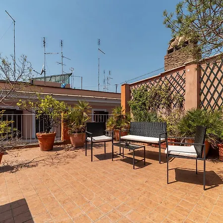 2 Bedroom Flat With Vatican Terrace * Řím